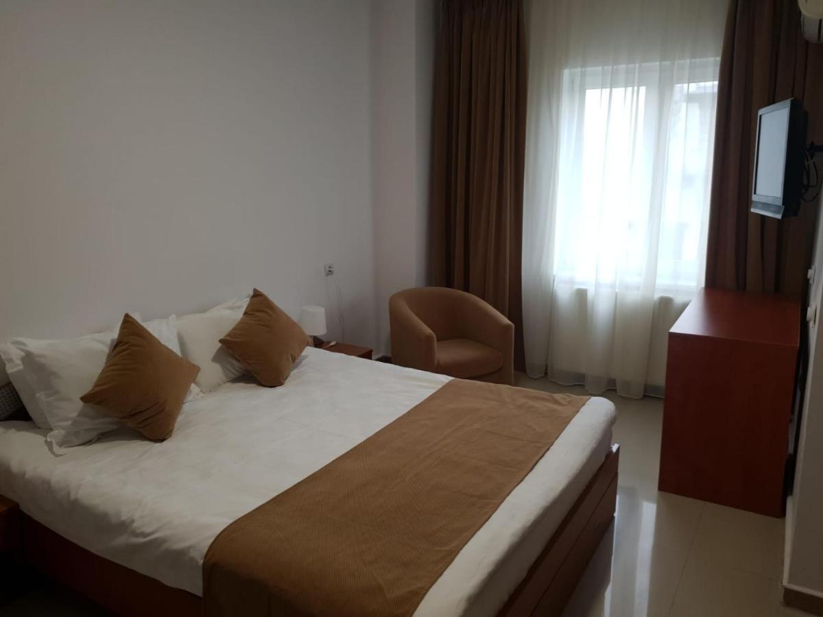 Hotel Top Central Bukareszt Zewnętrze zdjęcie