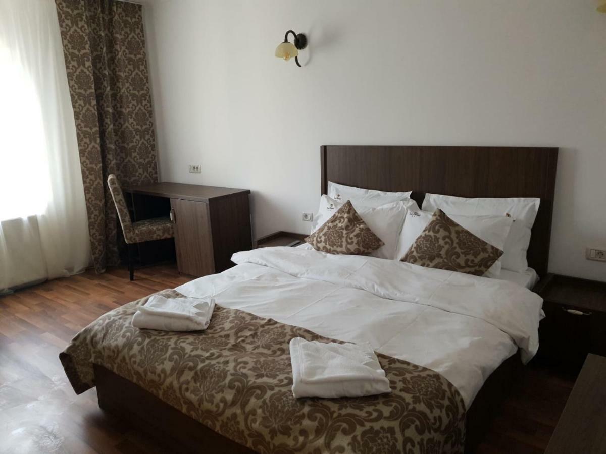 Hotel Top Central Bukareszt Zewnętrze zdjęcie