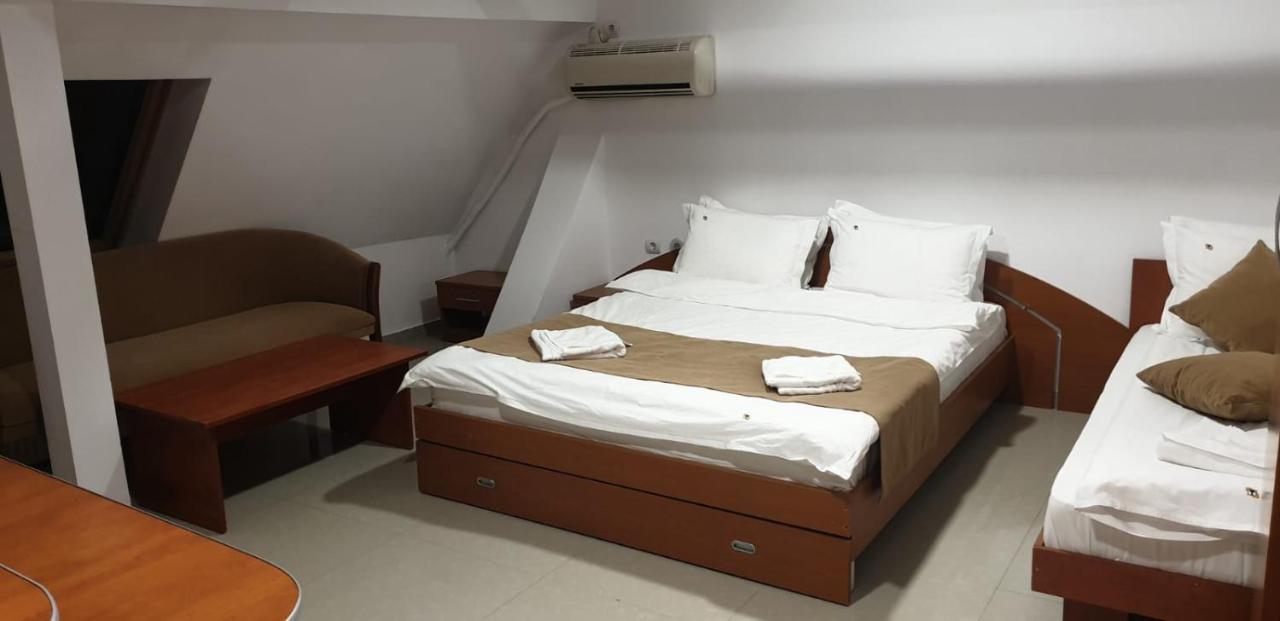 Hotel Top Central Bukareszt Zewnętrze zdjęcie
